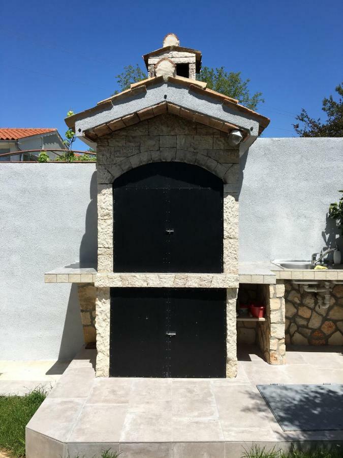 Leca- Small House Medulin Exterior foto